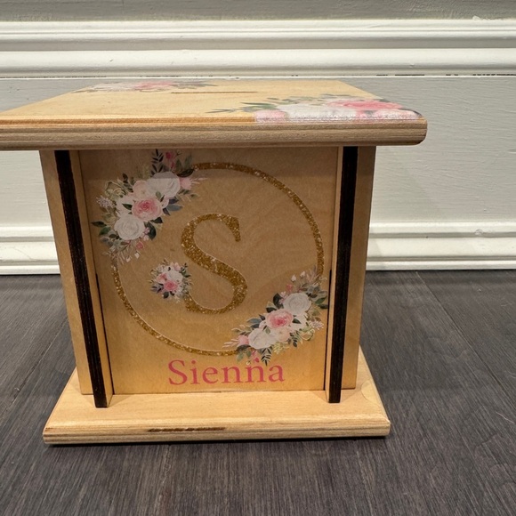 Sienna Floral Solid Wood Square Piggy Bank - Picture 2 of 10